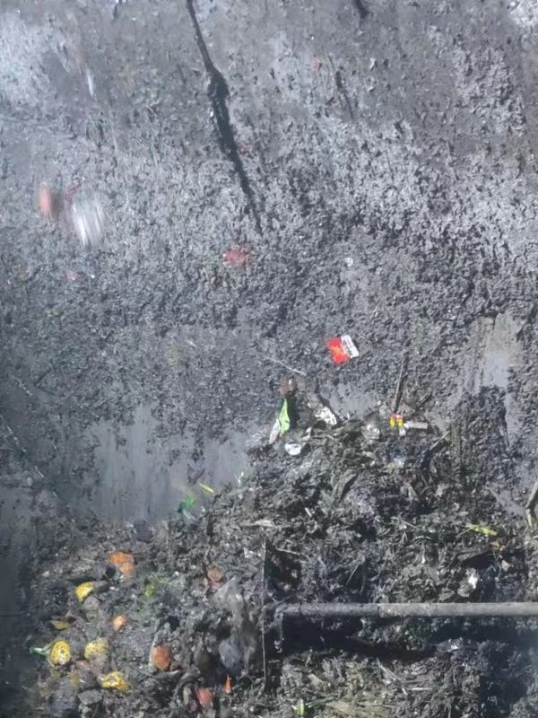 赵西垸林场污水池清理